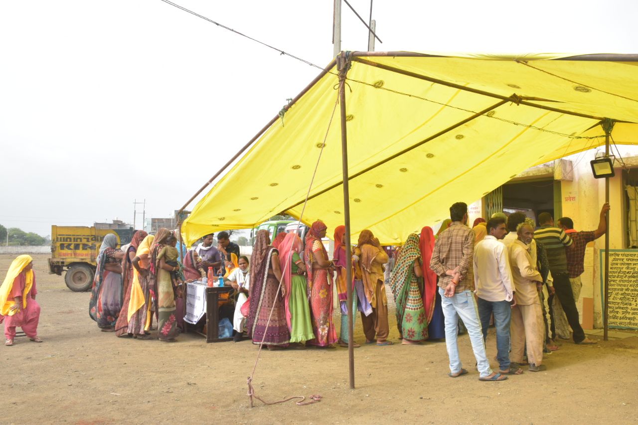मंदसौर के सीतामऊ में 36.19 व भानपुरा में 40.56 प्रतिशत 11 बजे तक हुआ मतदान