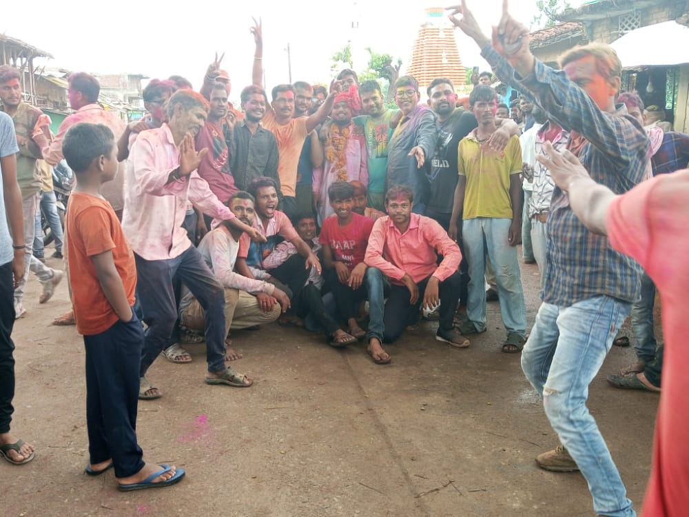 जिपं सदस्यों में ०६ पर कांग्रेस, 2 पर निर्दलीय, बीजेपी के खाते आई एक सीट