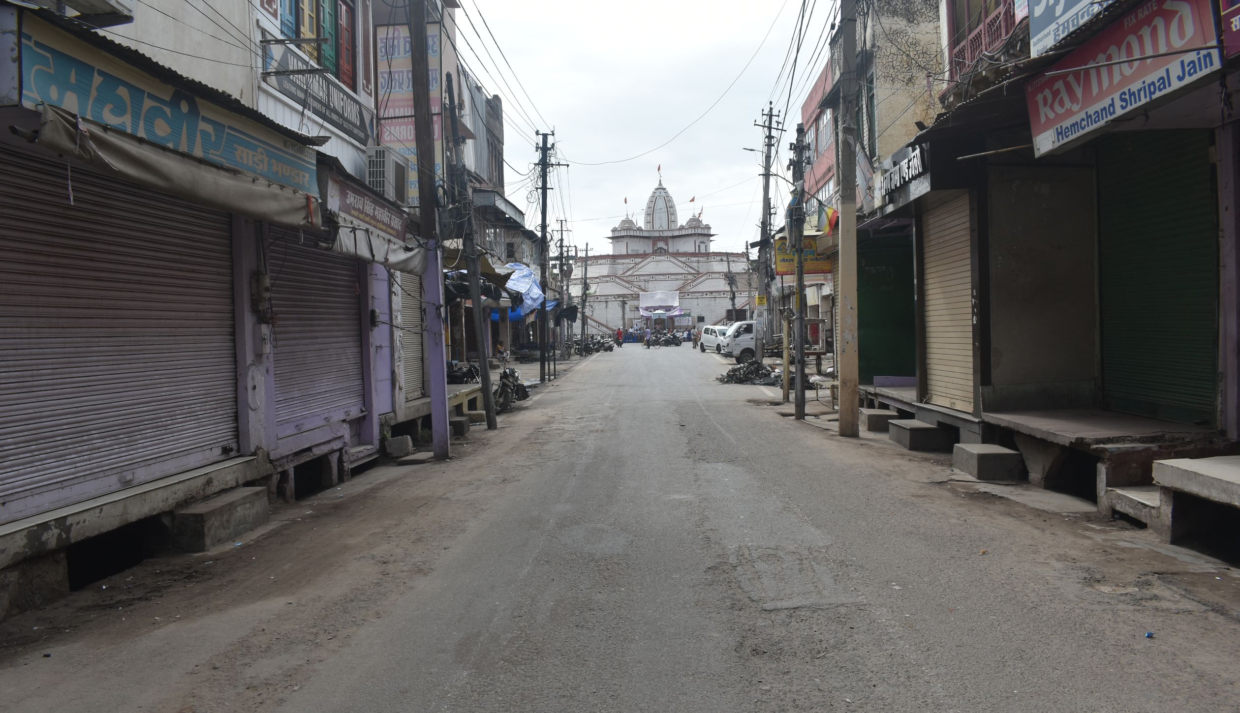 उदयपुर की घटना के विरोध में अलवर रहा बंद, कई कस्बों में नहीं खुले बाजार