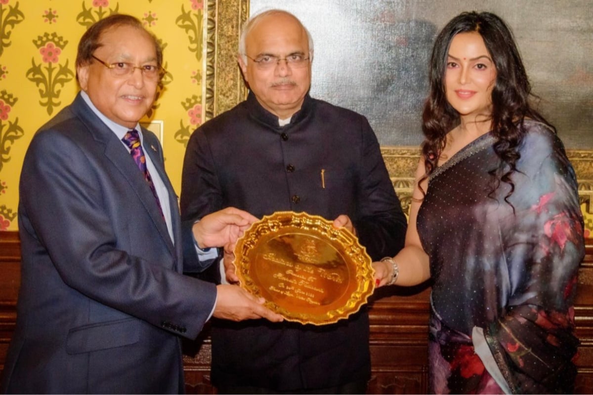 Indian of the World: देवेंद्र फडणवीस की पत्नी अमृता फडणवीस को यूके पार्लियामेंट में मिला यह पुरस्कार, पीएम मोदी को सराहा