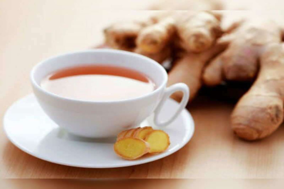 Ginger Tea Benefits: अदरक की चाय स्वाद बढ़ाने के साथ सेहत के लिए भी है फायदेमंद, जानें इसके अन्य फायदे