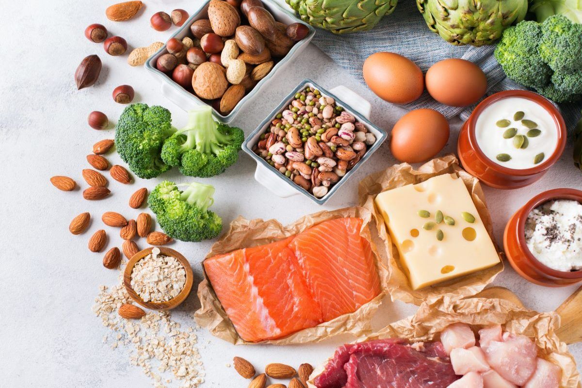 Protein Rich Foods: शरीर में प्रोटीन की कमी को पूरा करने के लिए अपनी डाइट में करें इन चीजों को शामिल, रहेंगे हमेशा स्वस्थ
