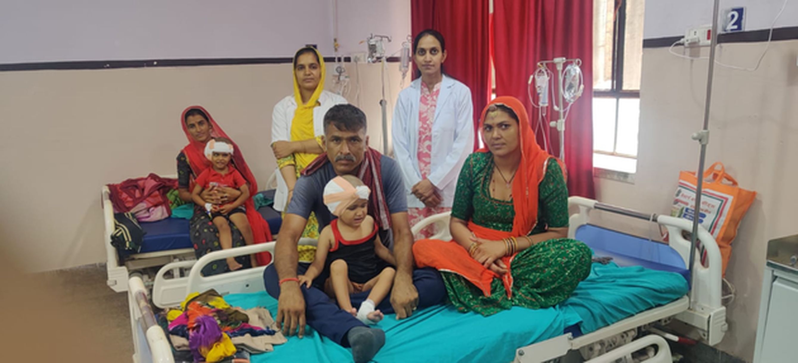 अब सुन व बोल पाएंगे मासूम स्वरूप व सुमन