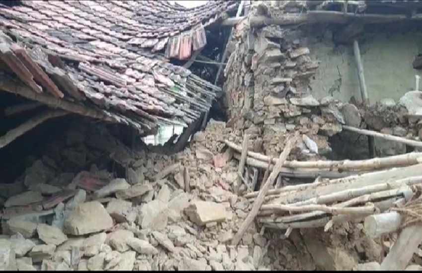 Gujarat Heavy Rain दाहोद जिले में मूसलाधार बारिश, दीवार गिरने से महिला की मौत