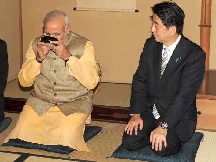 pm_modi_and_shinzo_abe_2.jpeg