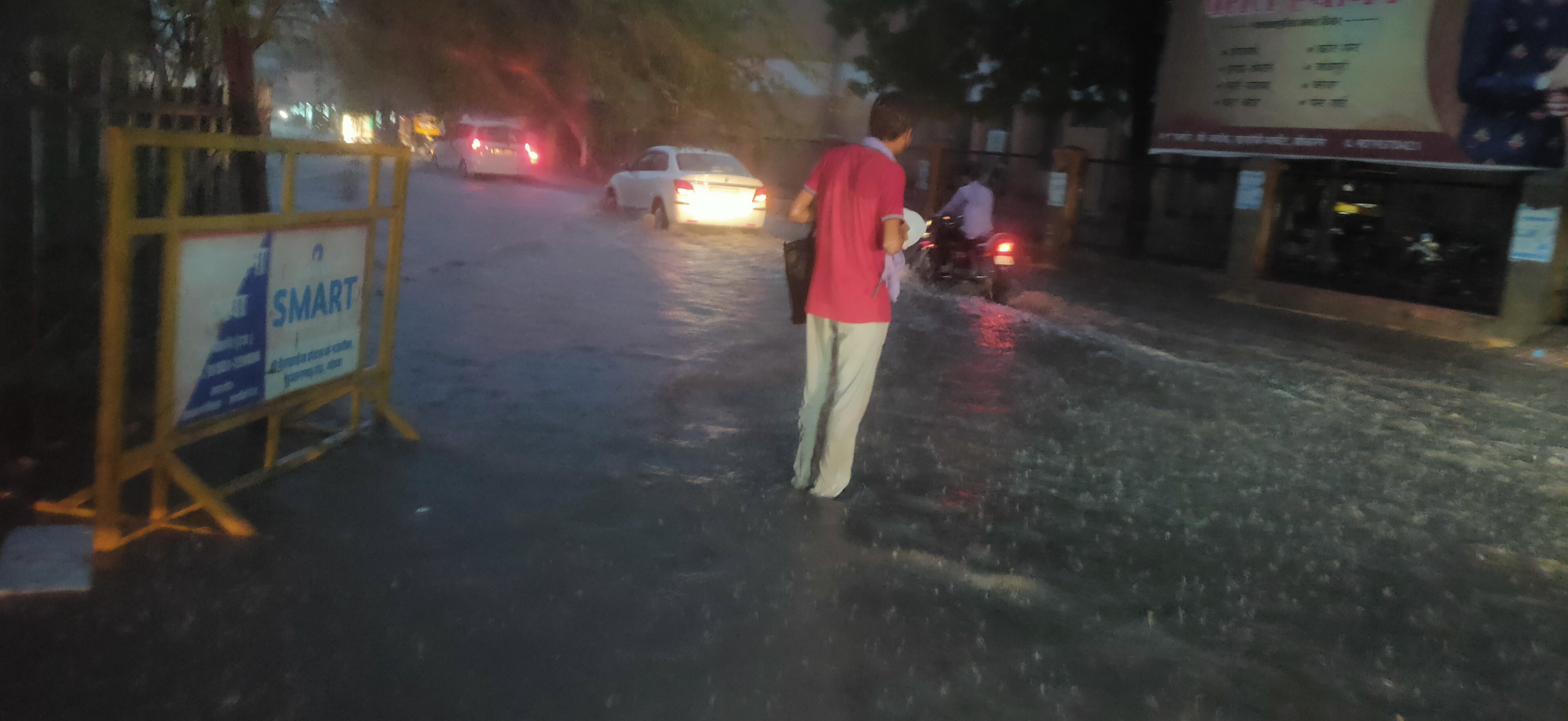 नोखा में झमाझम : घंटेभर की बारिश में  सड़कें जलमग्न
