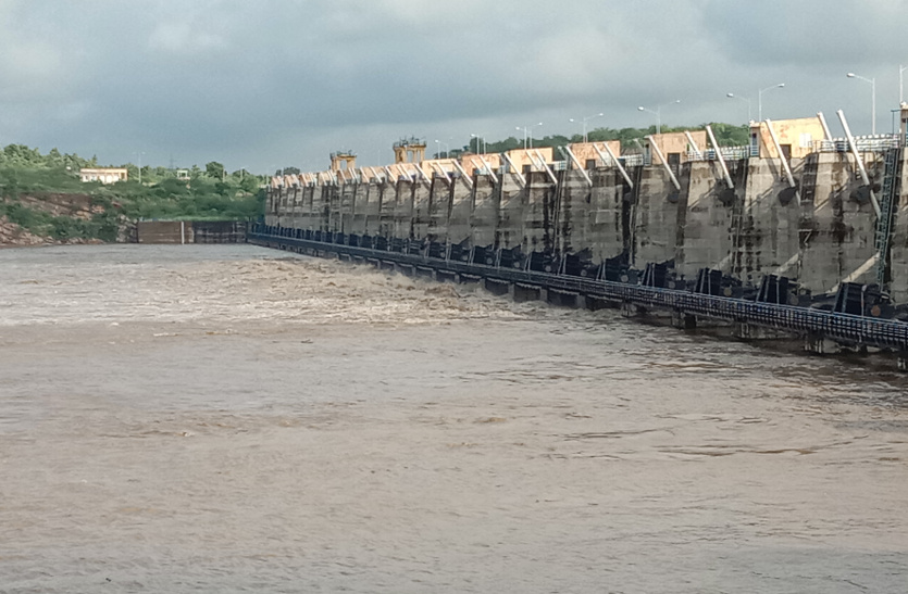 Monsoon Update Heavy Rain In Rajasthan 4 Gate Upon Kalisindh Dam Alert सावन के पहले सोमवार को