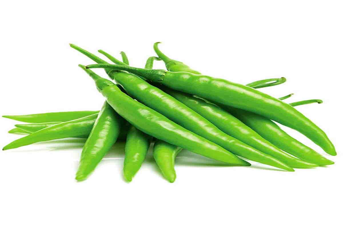 Green Chilli Benefits: हरी मिर्च खाने के है ये अद्भुत फायदे, पाचन तंत्र को मजबूत बनाने में होता है फायदेमंद