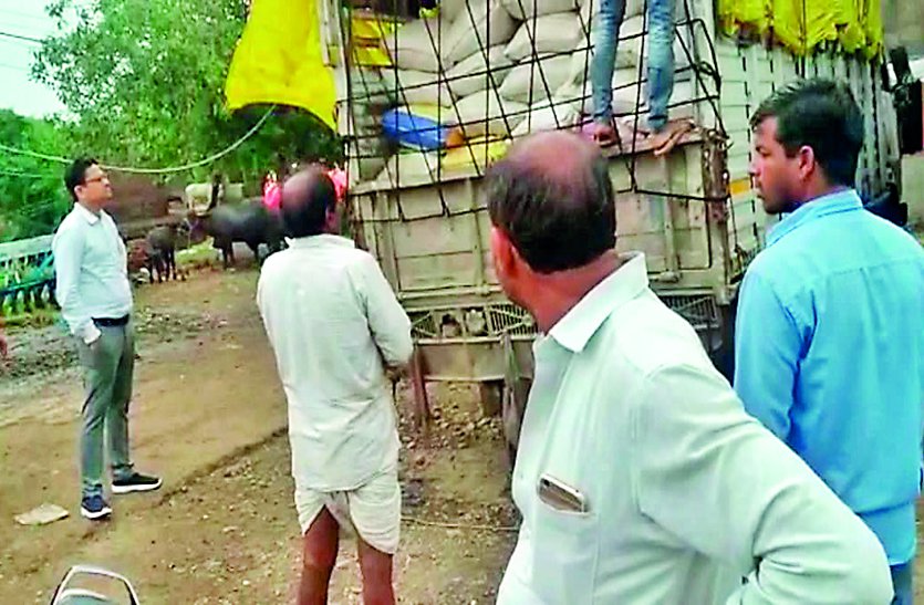 Misappropriation of government rice .... truck full of sacks seized