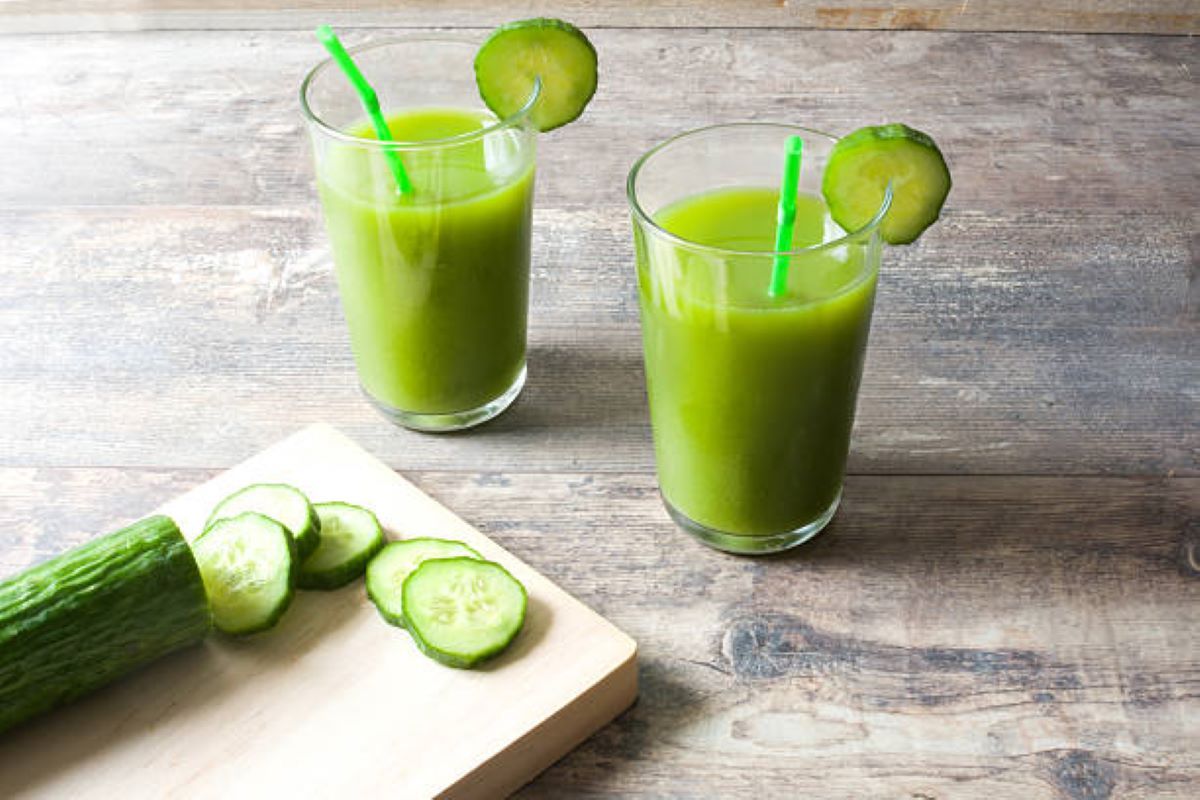 Cucumber Juice Benefits: इम्यूनिटी बढ़ाने के लिए करें खीरा के जूस का सेवन, सेहत को मिलेंगे गजब के फायदे