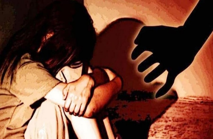 शर्मनाक: नशे के आदी पति ने दोस्तों को बेच दी पत्नी, बलात्कार