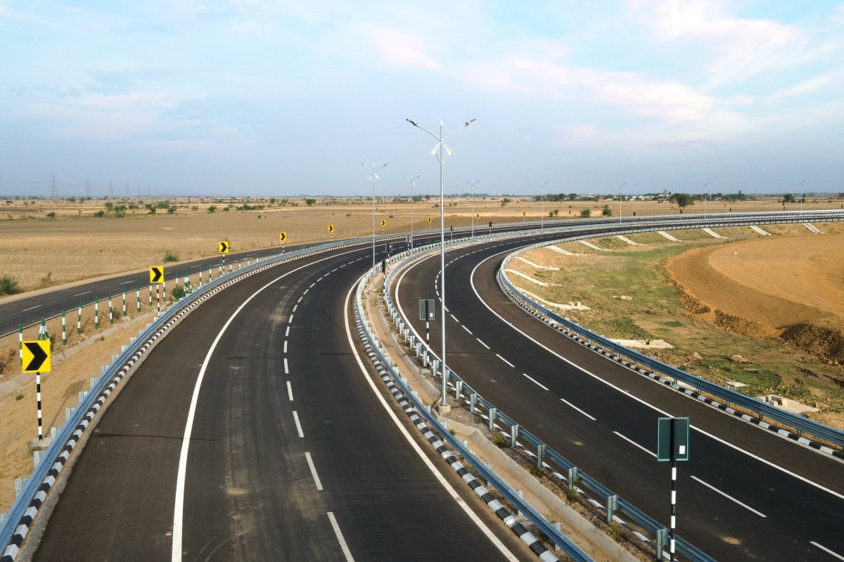 Chambal Expressway connected with Bundlekhand Expressway costing of 8800 crores  in Etawah 