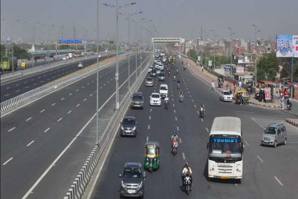 delhi-meerut-expressway-new-rule-rs-5000-challan-will-be-imposed-if-two-wheeler-is-driven.jpg