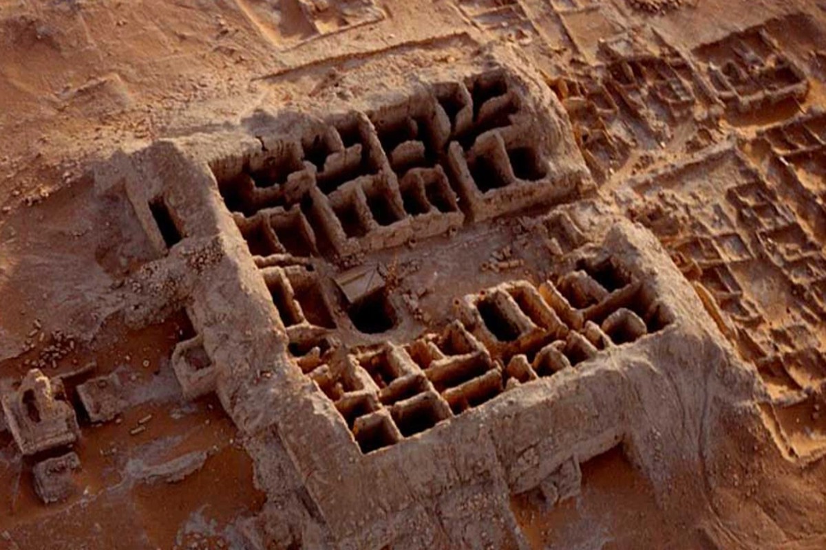 8-000-year-old-neolithic-temple-discovered-at-saudi-port-town.jpg