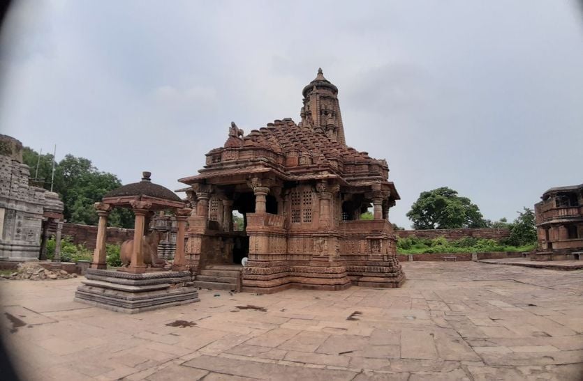 लोहे की तीन टांग पर खड़ी है राजस्थान की यह संरक्षित धरोहर