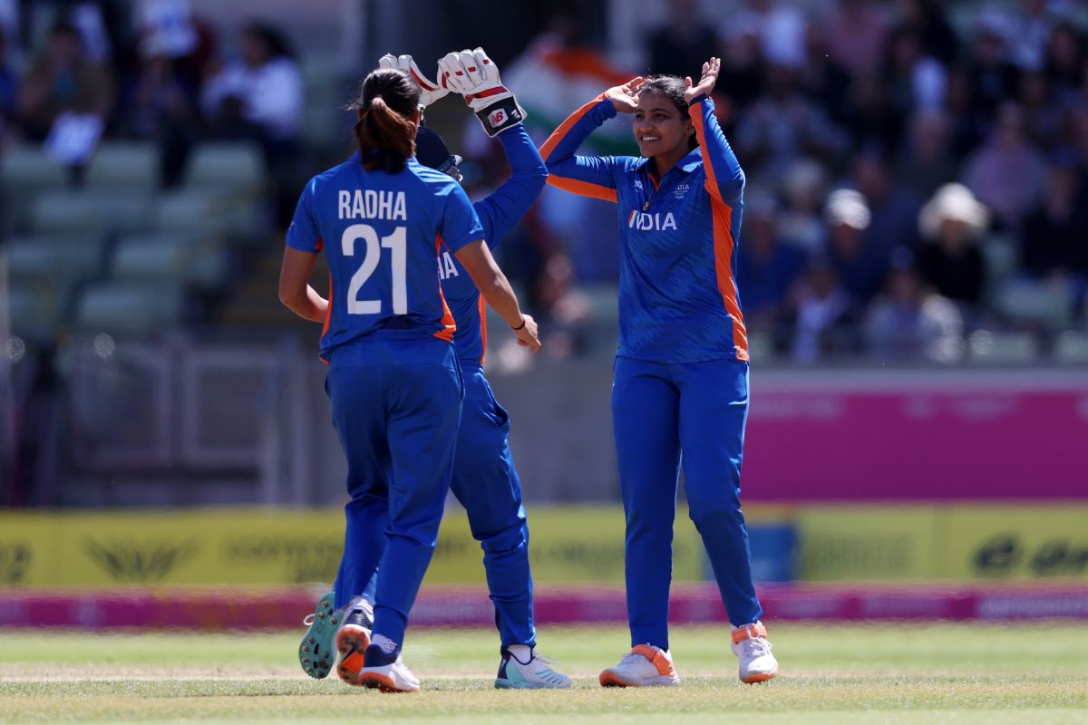 CWG 2022: इन 2 कारणों से इतिहास रचने में कामयाब नहीं हो पाई भारतीय महिला क्रिकेट टीम, ऑस्ट्रेलिया ने छीना गोल्ड मेडल 3 INDW vs AUSW: भारत की हार का बड़ा कारण-ऑस्ट्रेलिया के खिलाफ ख़राब रिकॉर्ड