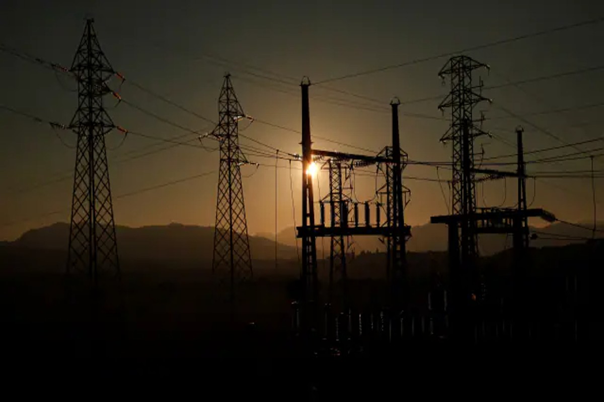 देश के 27 राज्यों में मिल रही है बिजली पर सब्सिडी, पावर कंपनियों के 2.5 लाख करोड़ रुपए उधार