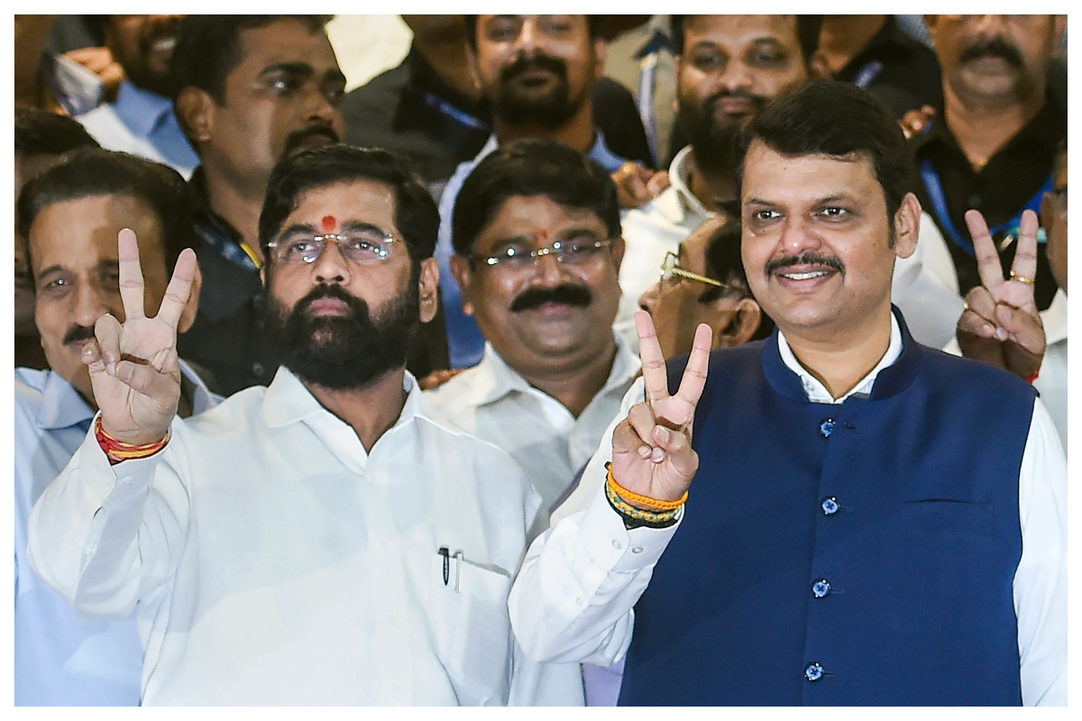 Maharashtra Cabinet: जानें कैबिनेट विस्तार के बाद किस मंत्री को मिल सकता है कौनसा विभाग, देखें पूरी लिस्ट