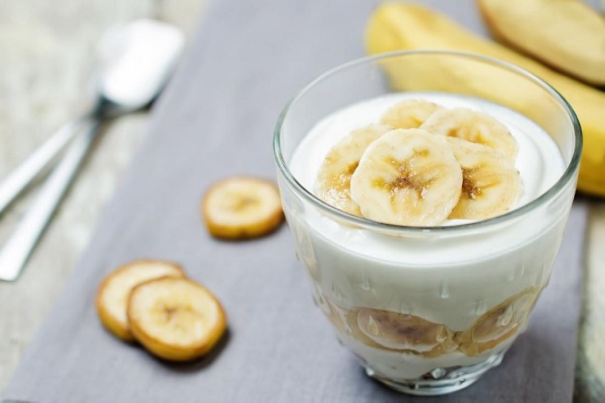 benefits-of-eating-curd-with-banana-for-good-health-curd-with-banana