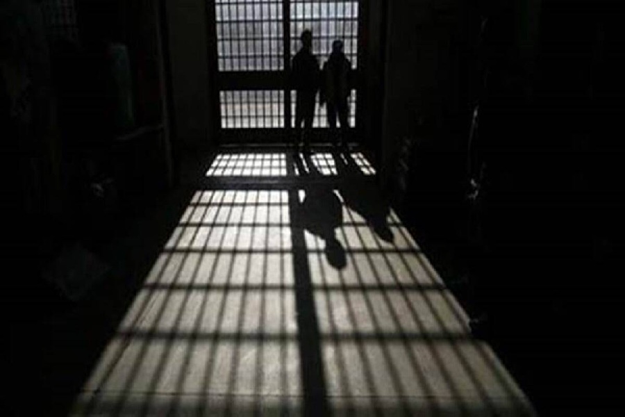 आपकी बात: जेलों में विचाराधीन कैदियों की संख्या कैसे कम हो सकती है।