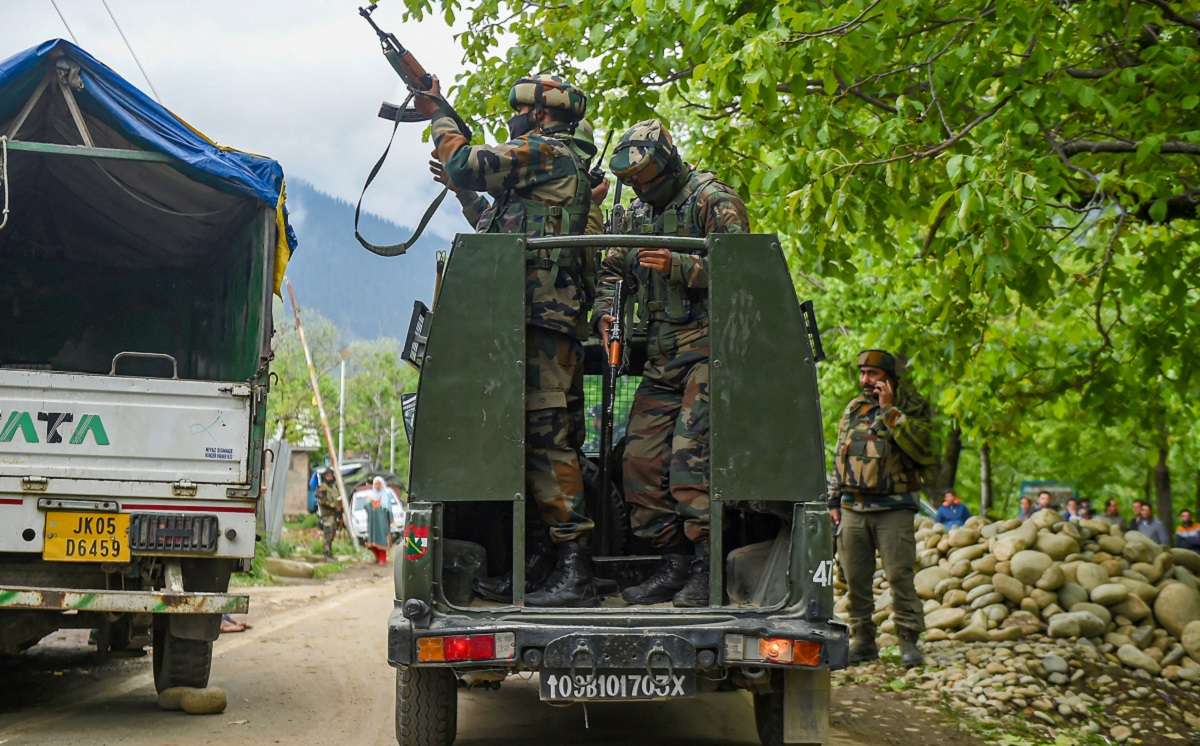 Manipur News: बड़े हमले की साजिश हुई नाकाम, स्वतंत्रता दिवस से पहले गिरफ्तार हुए 7 आतंकी