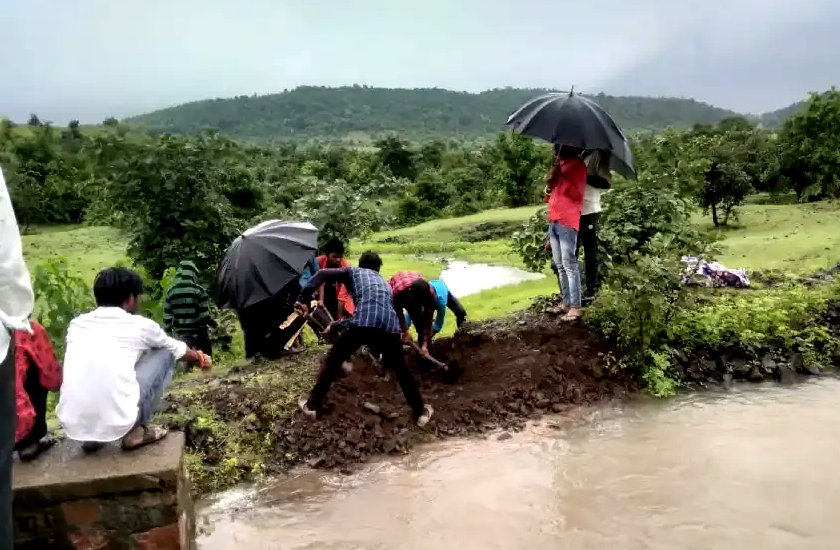 कारम डैम और बीना पुल के बाद एक और डैम में लीकेज, मच सकती है तबाही, लगातार बढ़ रहा जल स्तर