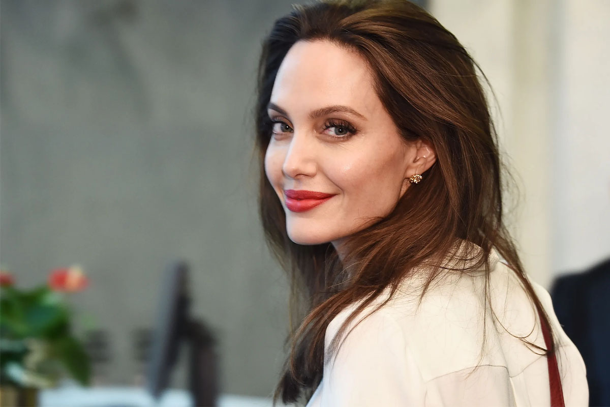 Angelina Jolie ने तालिबान से ली सीधी टक्कर!