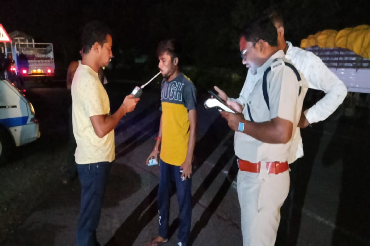 599 people caught in 3 days in campaign against drunk driving across Odisha in joint operation