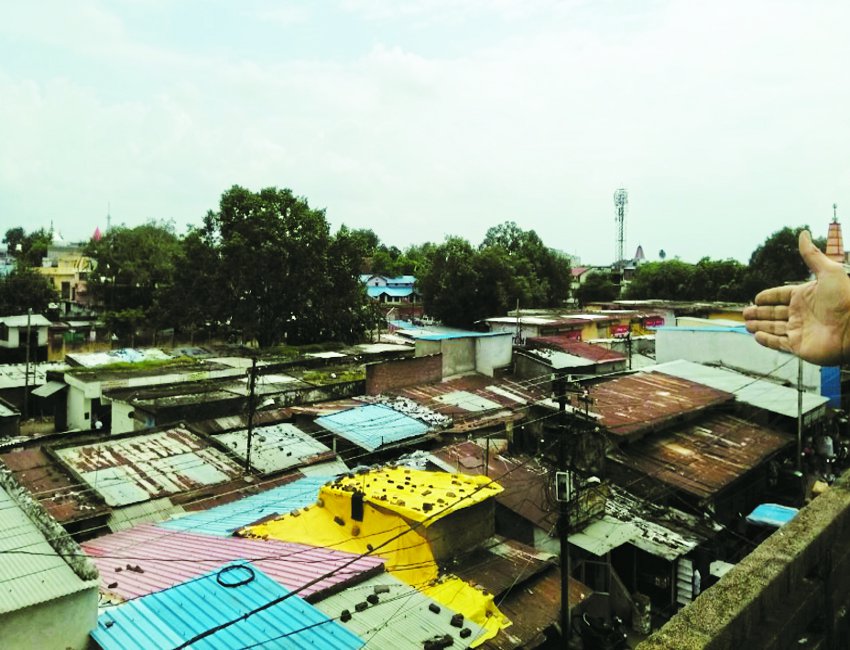 Gurandi Bazaar of Jabalpur is losing its identity