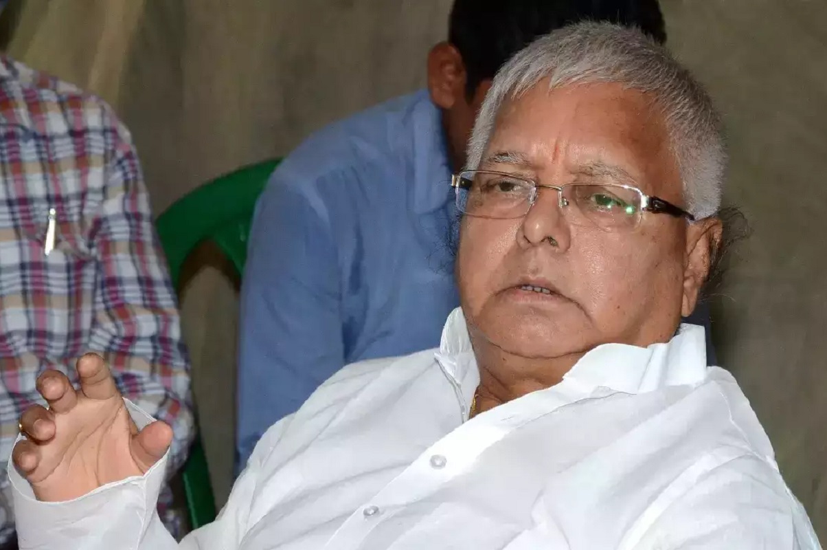 Bihar News: Lalu Yadav to visit Singapore For Kidney Transplant, knocks  Ranchi CBI court door for passport | Bihar News: लालू यादव ने CBI से लगाई  गुहार, इलाज के लिए जाना है