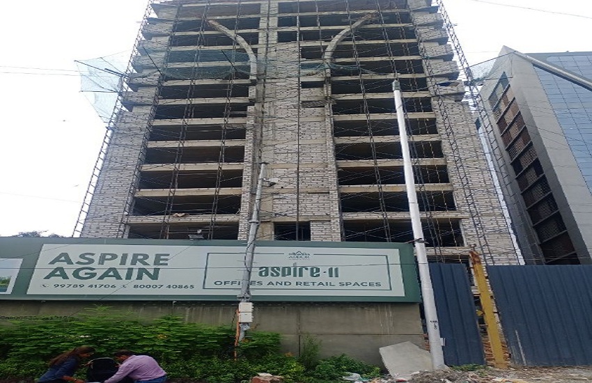 Ahmedabad : बहुमंजिला इमारत हादसे के मृतकों में छह मजदूर दाहोद-पंचमहाल के, एक राजस्थान के बांसवाडा का