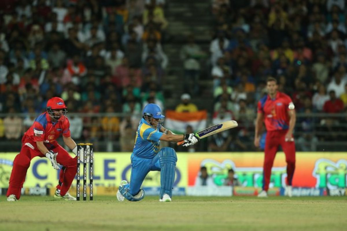 Road Safety World Series T20 2022: इंडिया लीजेंड्स ने इंग्लैंड लीजेंड्स को 40 रनों से हराया