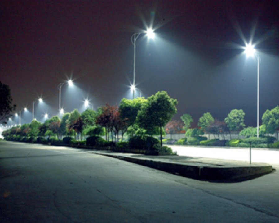 Light pollution : शहरों में रात की तेज रोशनी जीवन में कर रही अंधेरा!