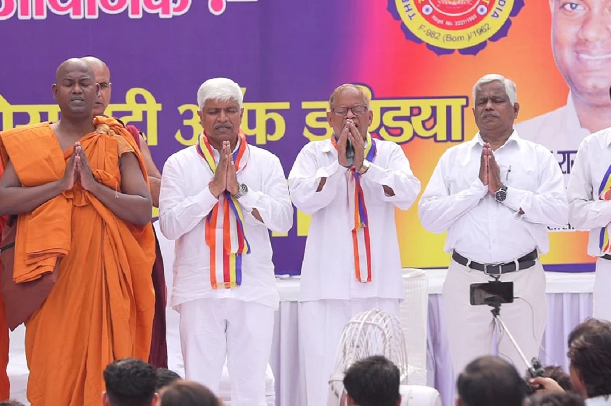 AAP के मंत्री ने ली शपथ - 'राम-कृष्ण को नहीं मानूंगा', BJP ने घेरा तो राजेंद्र पाल गौतम देने लगे सफाई