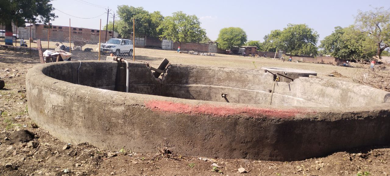 Water Supply Continued Even After Villagers Got Sick From Well Water कुएं के पानी से ग्रामीणों 9178