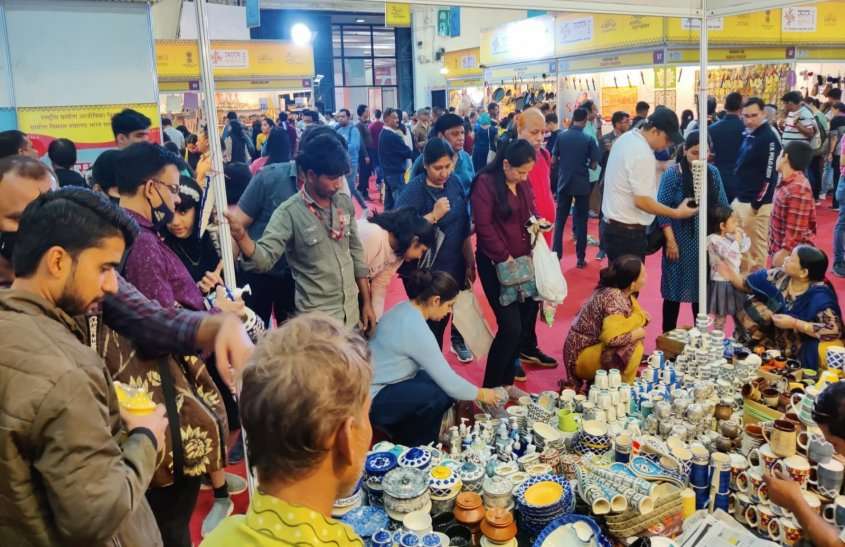 Trade Fair: ट्रेड फेयर की रौनक लौटी, शनिवार को 32 हजार लोग पहुंचे, शॉपिंग डेस्टिनेशन बनकर उभरा फेयर