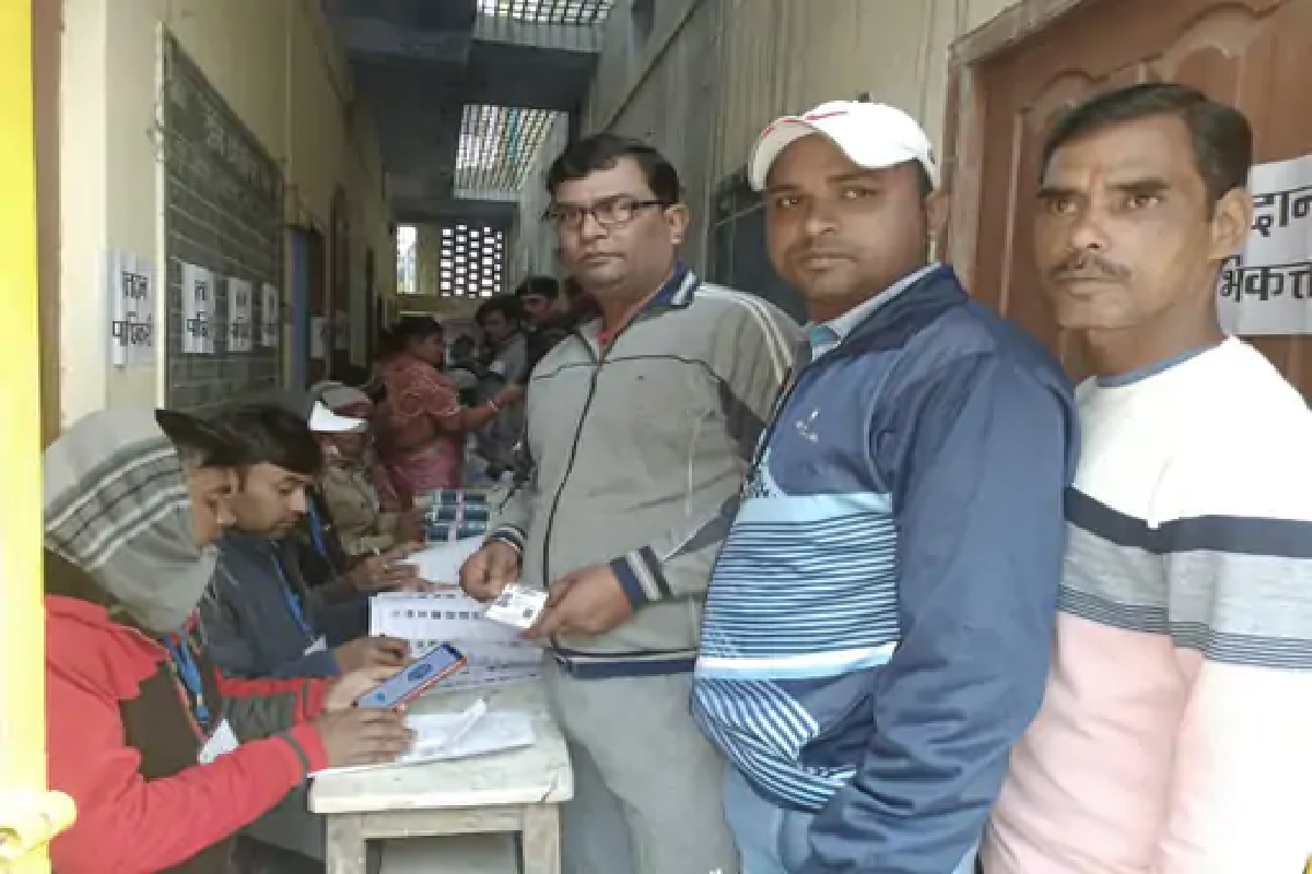 बिहार निकाय चुनाव: पहले चरण की वोटिंग जारी, 52.60 लाख वोटर, 21287 उम्मीदवार मैदान में