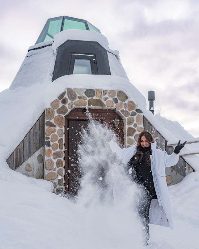 बर्फ का लुत्फ उठाती नजर आईं सोनाक्षी सिन्हा, शेयर किए फिनलैंड ट्रिप के मस्तीभरे पल |Sonakshi Sinha shares posts from her vacation in Finland | Patrika News