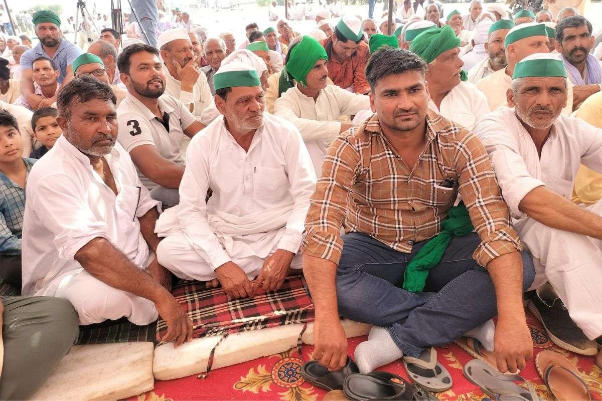 rakesh_tikat_bil.jpg