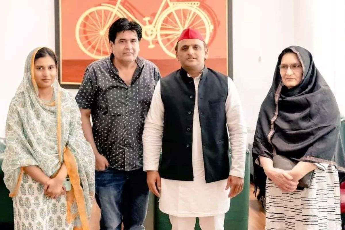 akhilesh_yadav_m.jpg