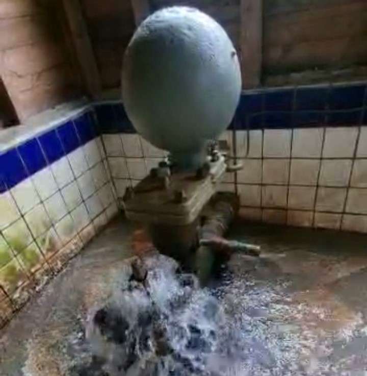taj_pump.jpg