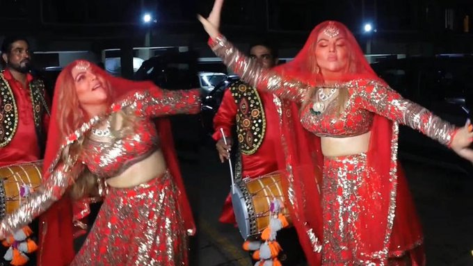 Rakhi Sawant Danced Fiercely After Getting Divorced From Adil Wearing