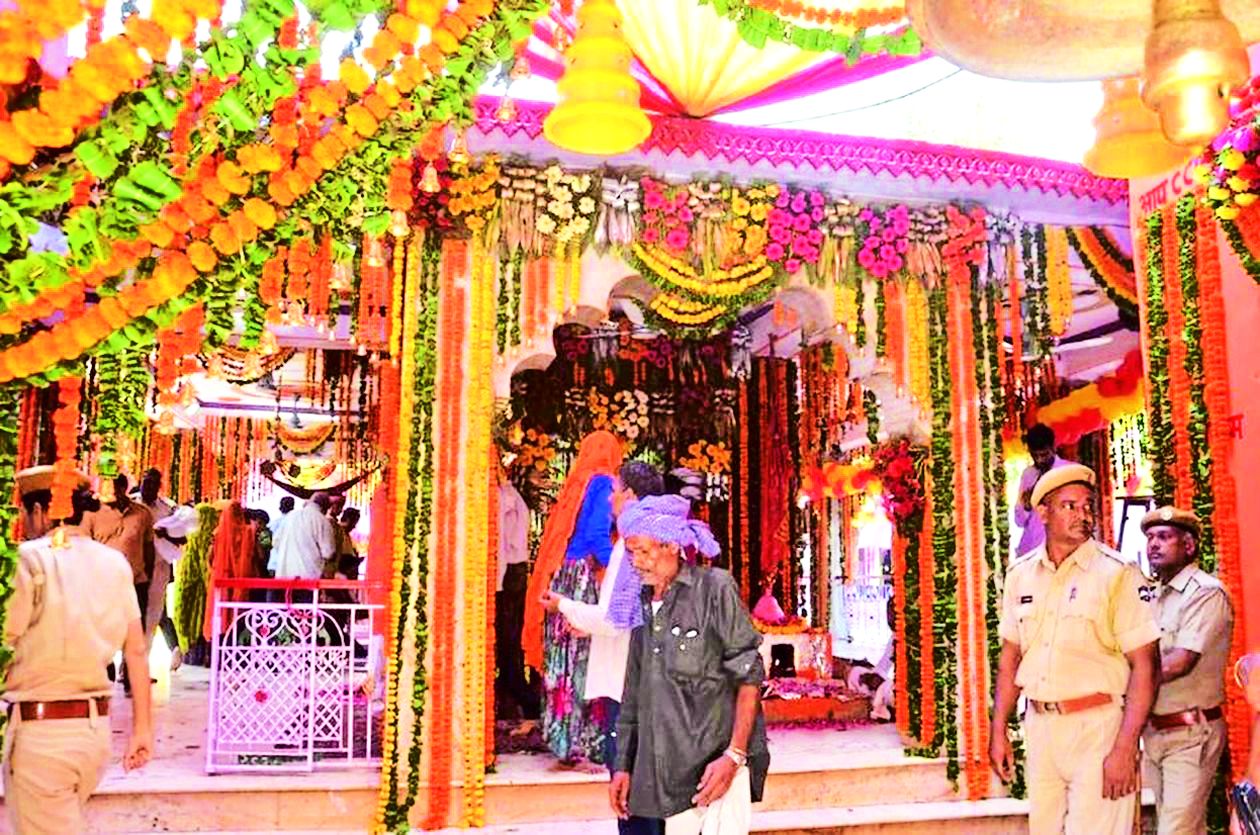The fair starts at Pandupol Hanuman Temple today, the main fair tomorrow.  The fair starts at Pandupol Hanuman Temple today, the main fair tomorrow

 | Pro IQRA News