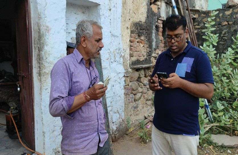 धड़ल्ले से चल रही है अवैध गैस रिफ्लिंग, अधिकारी बोले छुट्टी है सोने दो...