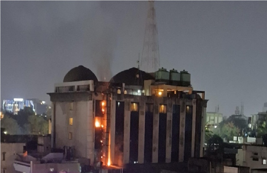 Raipur News: Fire broke out in Raipur's Hotel Babylon