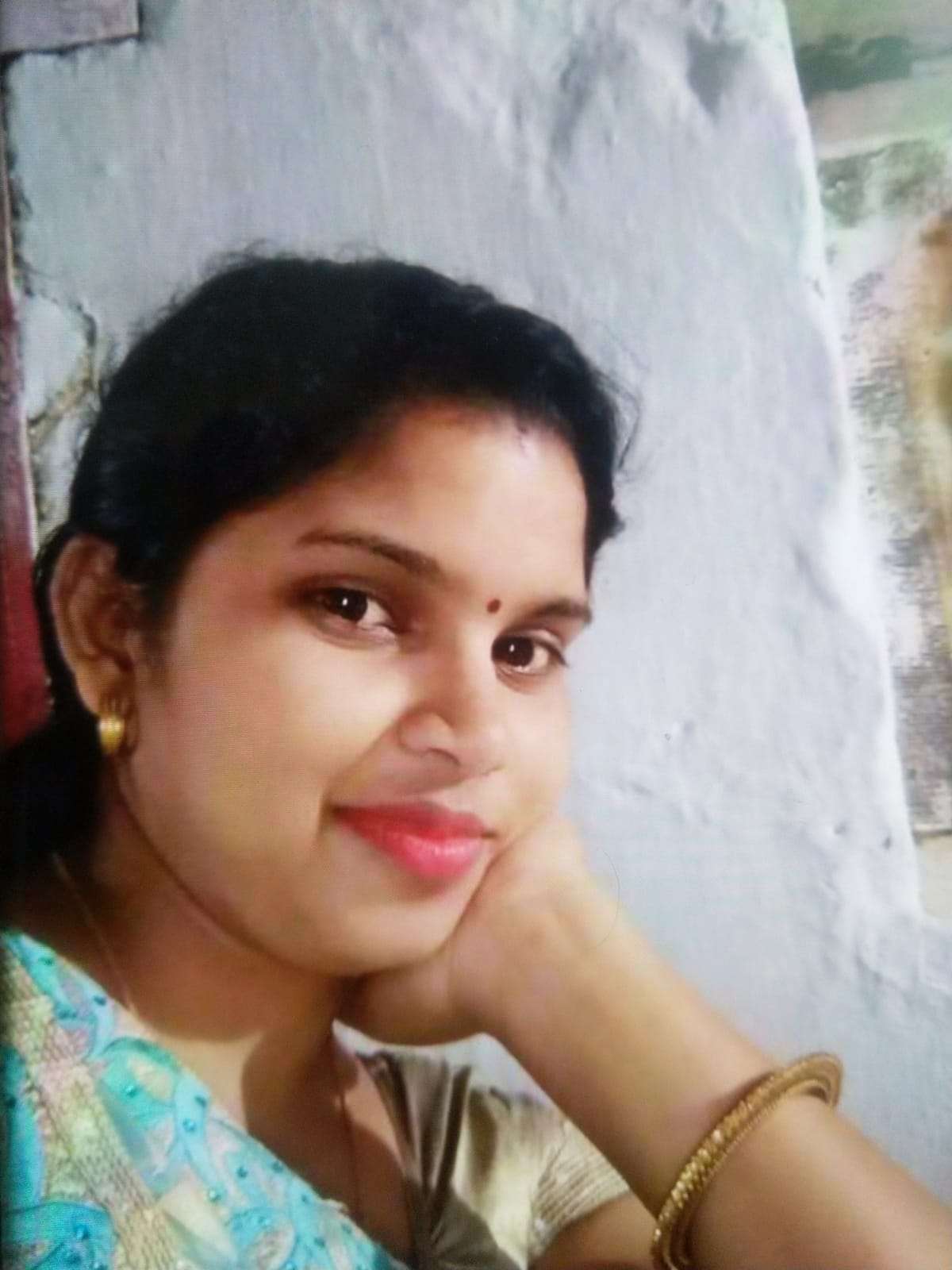 राखड़ लोड हाइवा ने स्कूल से घर लौट रही प्रधान पाठक को रौंदा, मौत