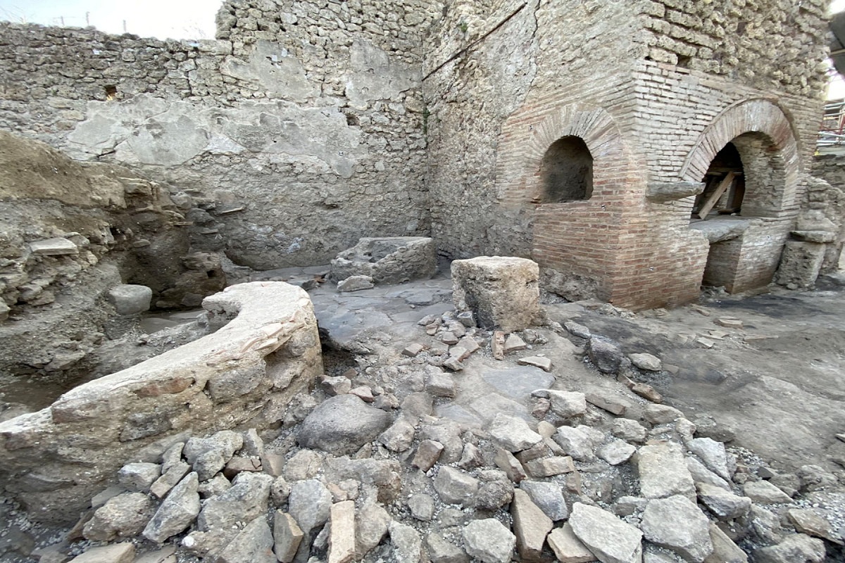 इटली के पोम्पई में खुदाई के दौरान मिले 2 हजार वर्ष पुरानी क्रूर दासता के प्रमाण