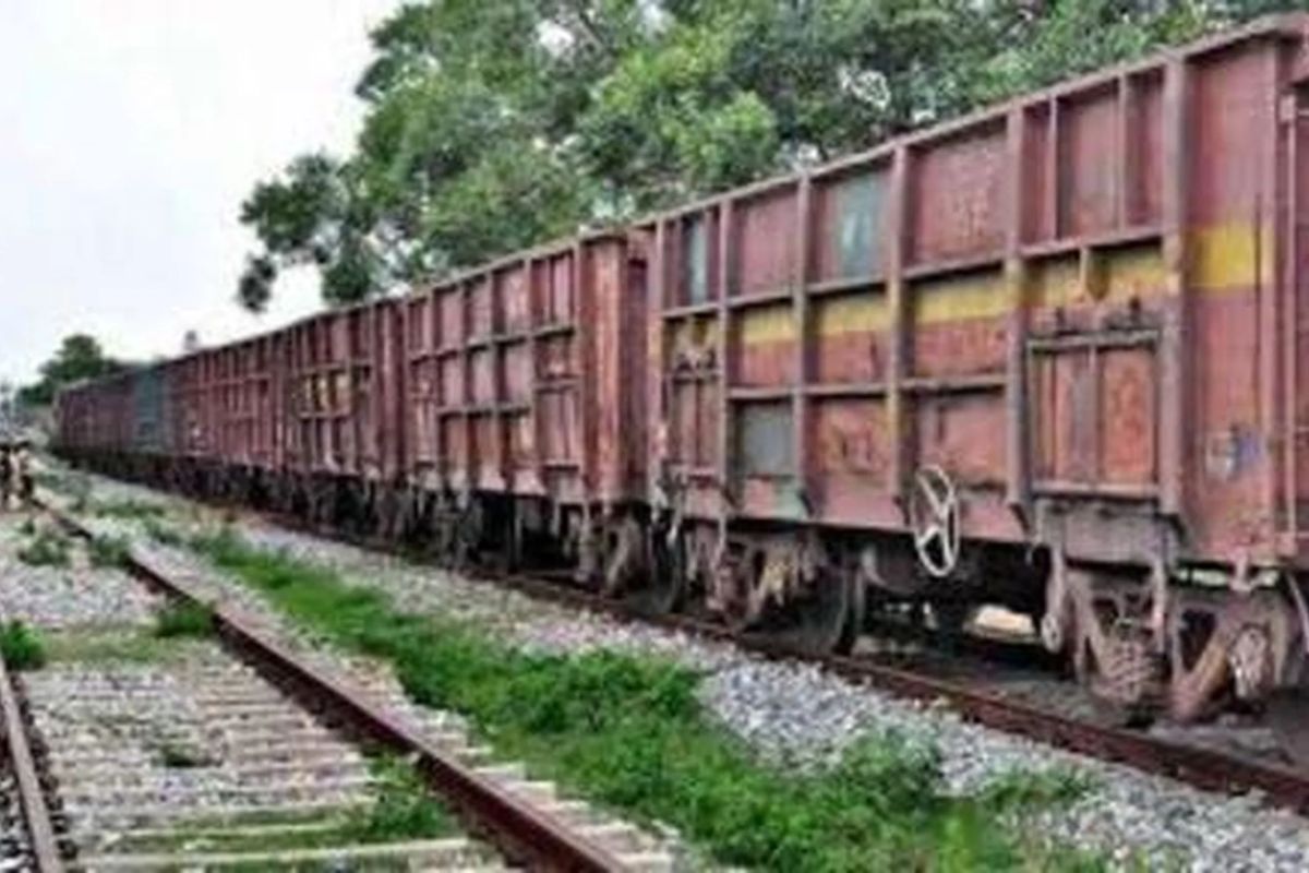 maharashtra train accident