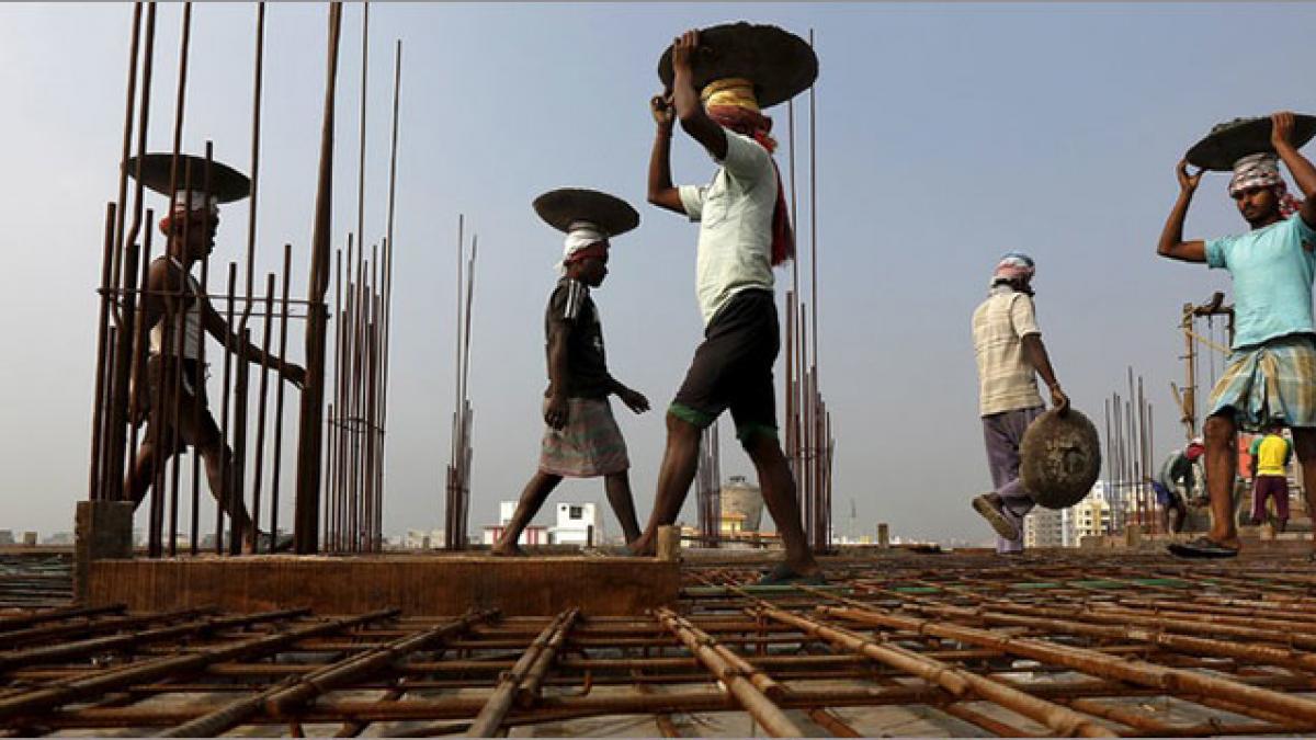 haryana_construction_workers.jpg