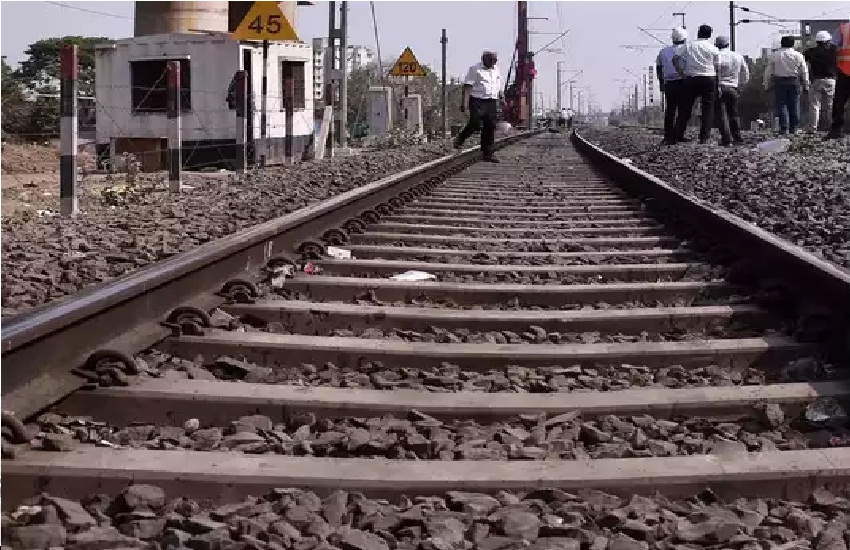 railway_patri.jpg